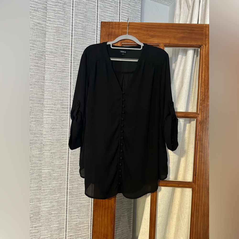 Torrid Blouse- Button Down, Gently Used - image 7